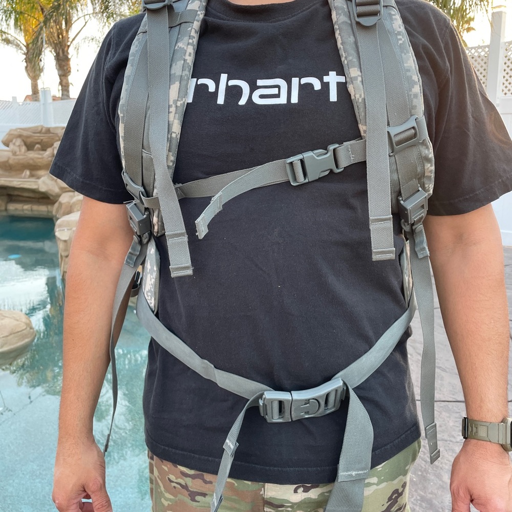 Large Molle Il Rucksack - Picture 9 of 14